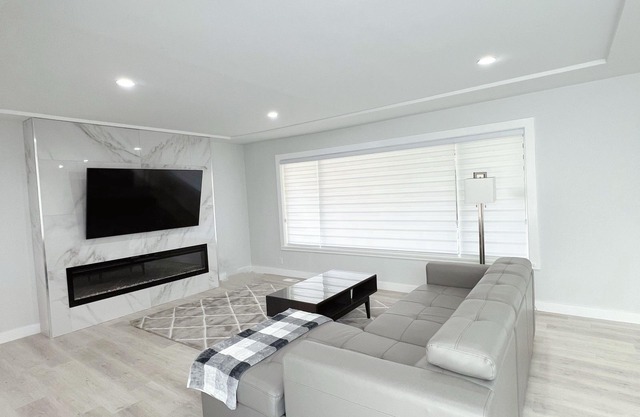 Newly Renovated Spacious Bungalow Home