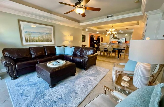 NEWLY UPDATED Luxury Condo on Clearwater Beach
