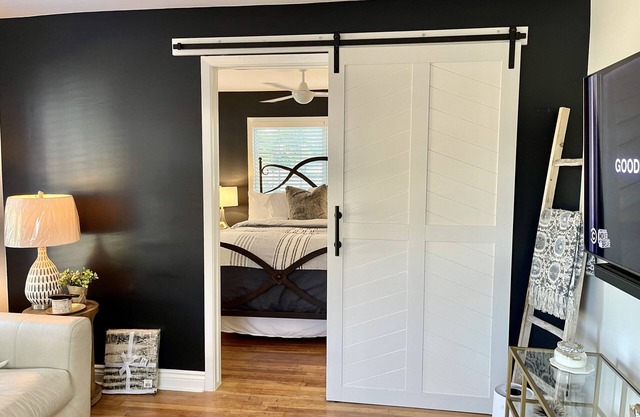NEWLYRenovated FT. Worth Cultural District/Dickies Arena Keyless Entry Fast Wifi