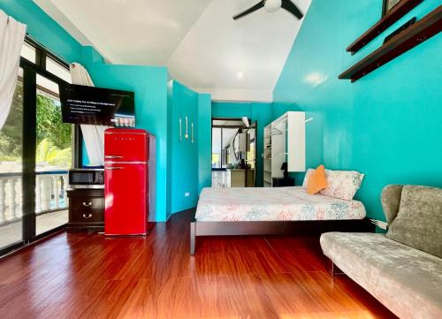 Ngermid Oasis - Studio W/Kitchenette & Pool View