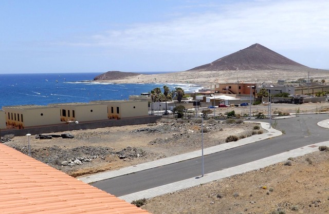 Nice 2 bedroom Apartment with terrace and rooftop