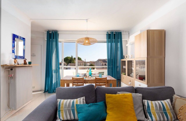 Nice apartment for 2 guests with A/C, WIFI, TV and terrace