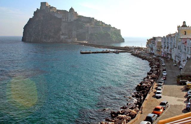 Nice apartment for 4 people with WIFI, A/C, TV and terrace