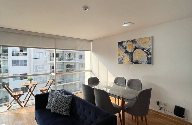 Nice apartment in Miraflores ,full furnished with 3 bedrooms and n3 Bathrooms