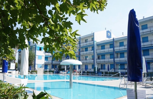 Nice Apartment in Modern Residence with balcony and Swimming Pools