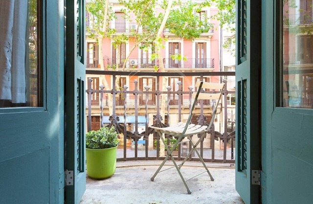 Nice apartment in Rambla Poblenou