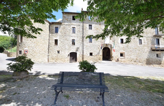 Nice apartment in Tordibetto, Assisi