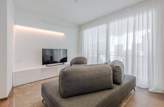 Nice apartment in villa for 6 people with WIFI and TV