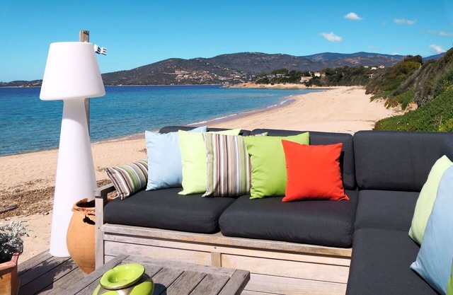 Nice apartment in villa for 6 people with TV, terrace and pets allowed