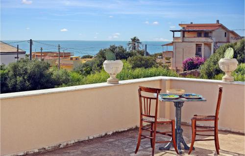 Nice Home In Cava D'aliga With Wifi