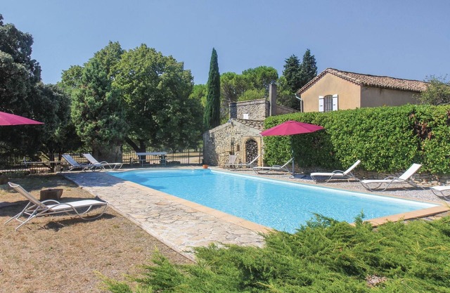 Nice home in Mondragon with WiFi