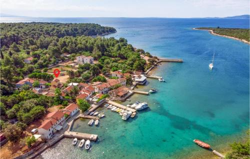 Nice Home In Punta Kriza With Kitchen