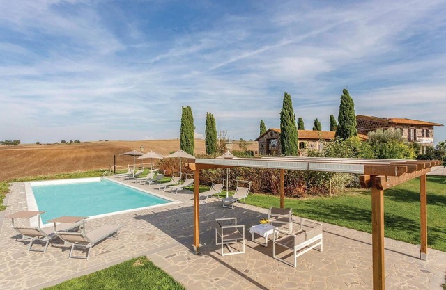 Nice home in Tuscania -VT-