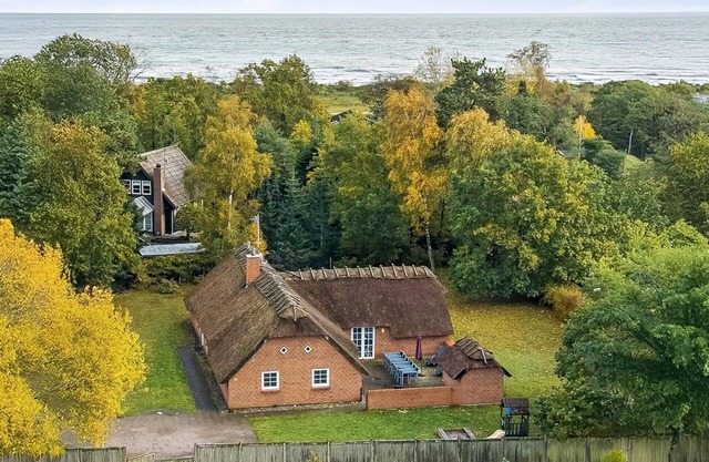 Nice home in Væggerløse with sauna