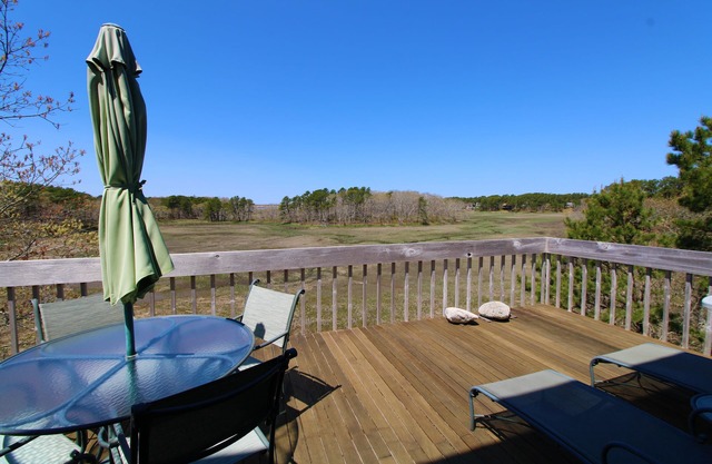 Nicely Furnished Home, Close to Lt. Island (1641)