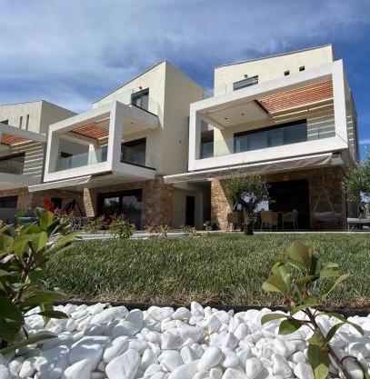 Nikiti Homes 100m from beach