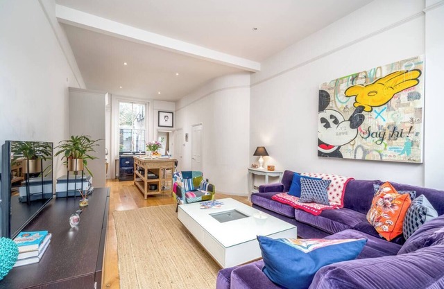 Niru Experience Stunning Duplex Apt