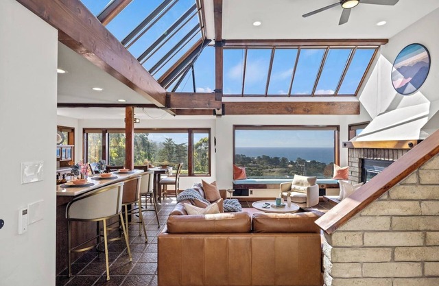 Nirvana by the Sea - Expansive Ocean Views