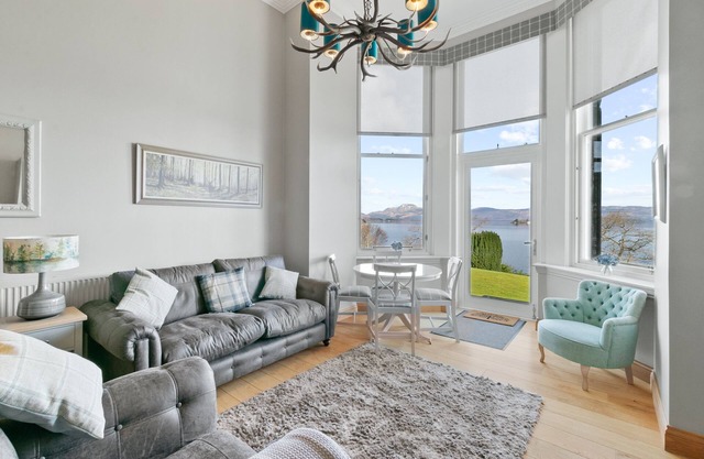 No 3 Lomond Castle - Sleeps 4 - sleeps 4 guests in 2 bedrooms