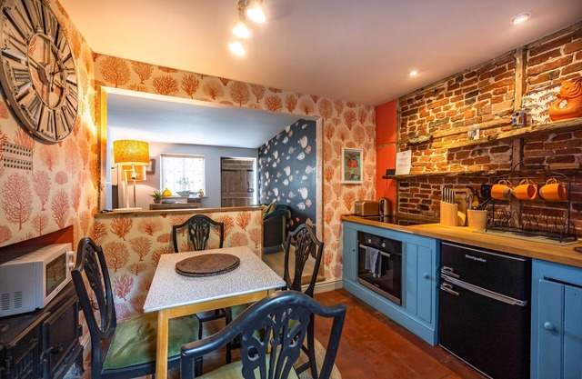 No. 33 Cottage 3, Thornham, Norfolk