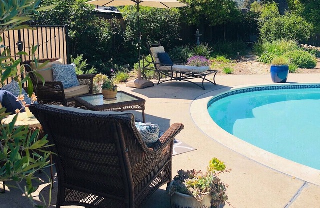 No Cleaning fee, Beautiful Ojai Getaway Outdoor balcony sleeping, Spa & Fire pit