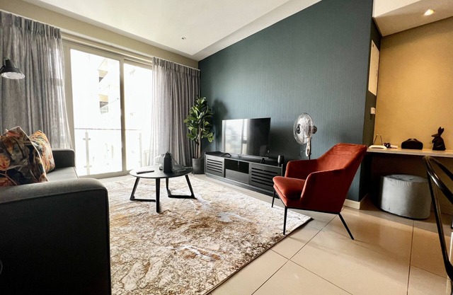 ​No Loadshedding | Modern 1 Bed In Rosebank