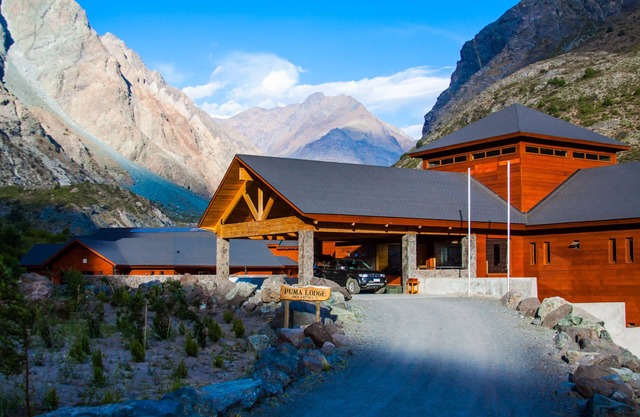 Noi Puma Lodge