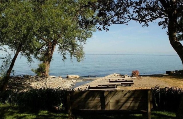 North East Lake House Apt #3