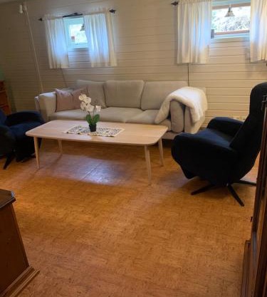 Northen light stay- great bus links & free parking