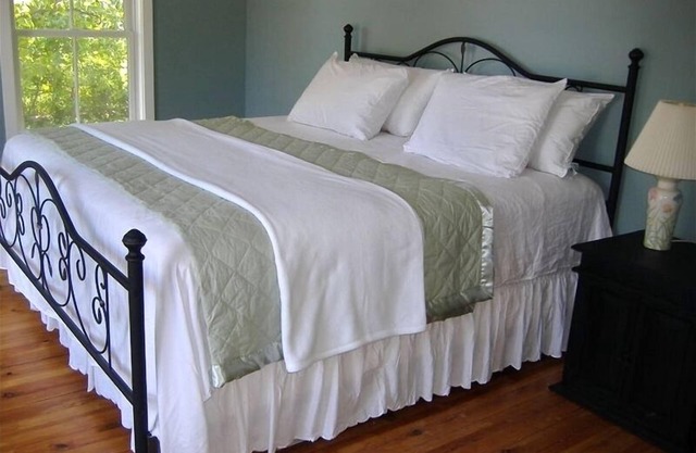 Northport, Beach House