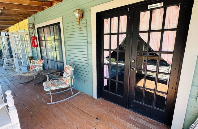 Nostalgic Fun in Canton, TX - Sleeps 5