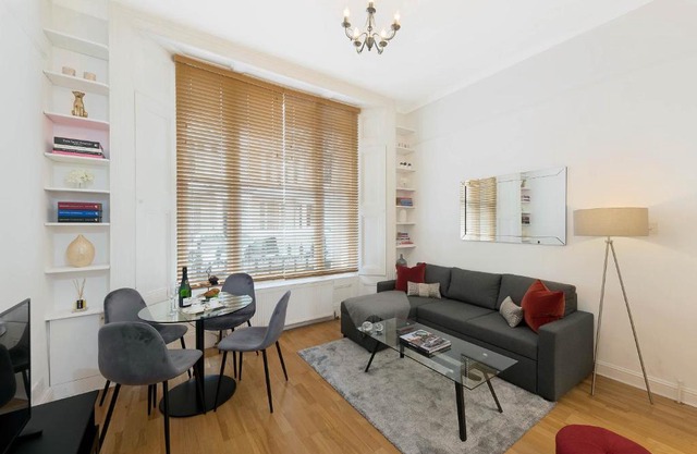 Notting Hill Apartment