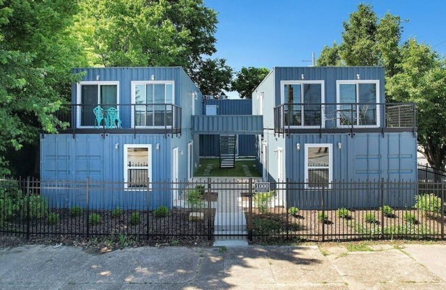 NuLu Container Home: Short Walk to Distilleries, Breweries, Restaurants, and Shopping!