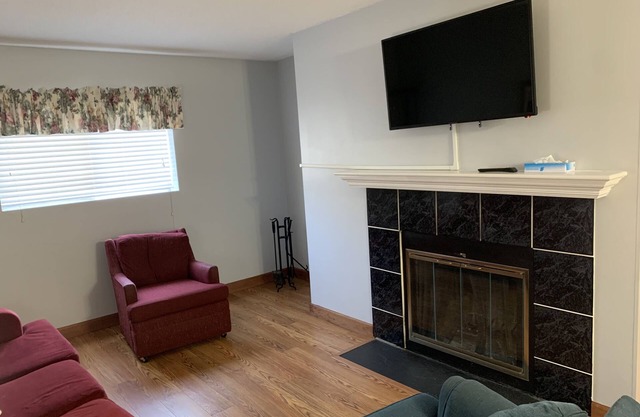 Oak Square 109 is a spacious condo with private balcony in downtown