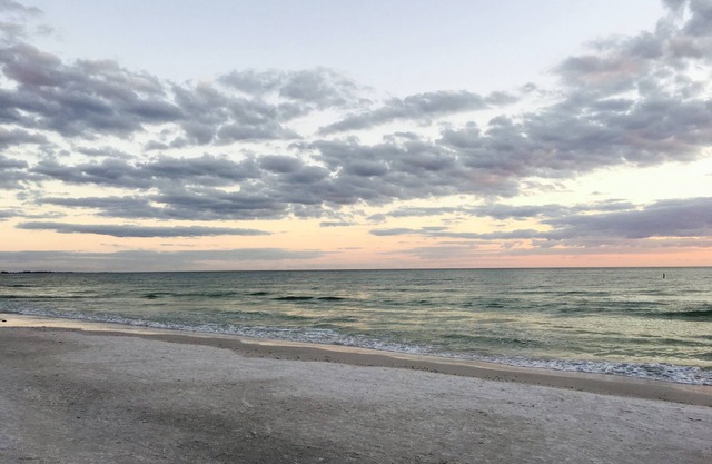"Oasis Villa Retreat" Near Beaches and IMG Academy