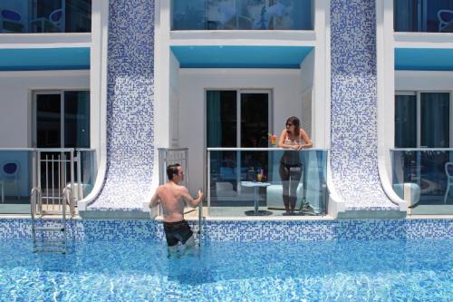 Ocean Blue High Class Hotel & SPA