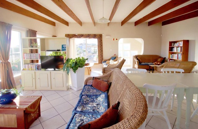 Ocean House Holiday Accommodation