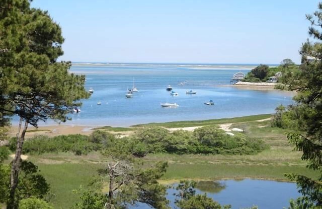 Ocean views Walk to Beach Pet Friendly AC Private