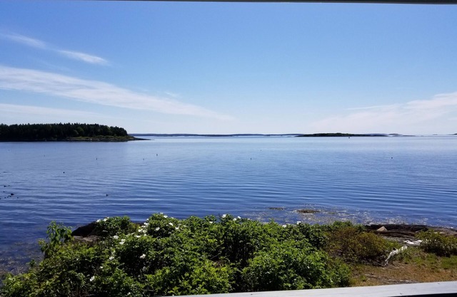 Ocean Watch - Relax and let the ocean sweep you away at this charming retreat