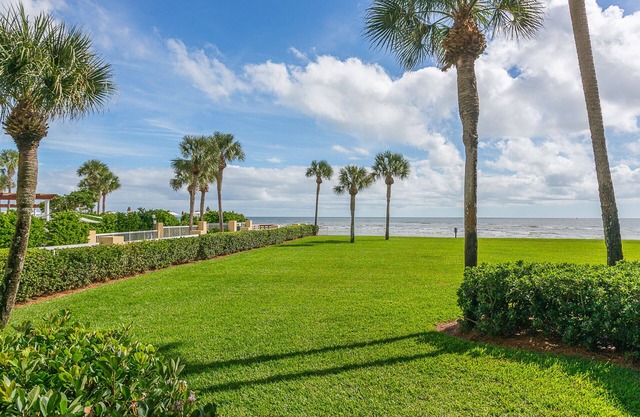 Oceanfront King & Prince Villa | Breathtaking Ocean Views | Access to Resort Amenities!