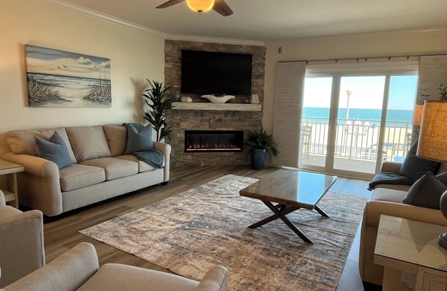 Oceans Pointe 202 - Hello Beautiful - oceanfront 3br condo on 12th & boardwalk