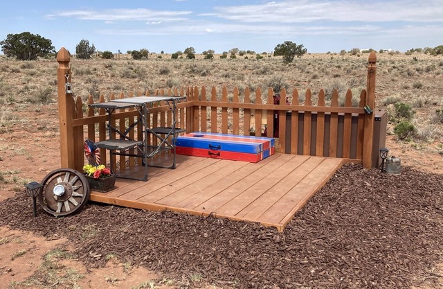 Off-grid dry-camping site near Grand Canyon