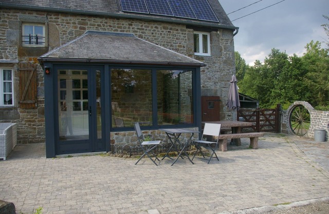 Old Farmhouse with 5 Bedrooms Classified 3*