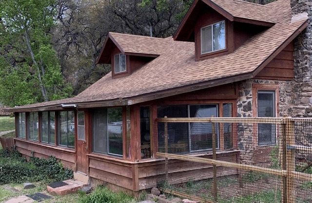 Old fashioned homestead in Oak Creek Canyon