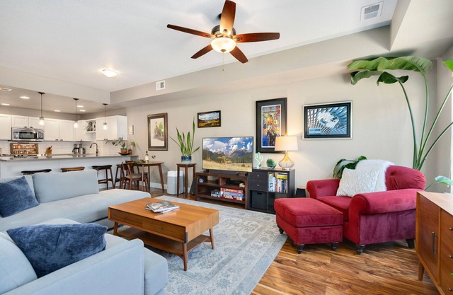 Old Town North Getaway – King Beds & Game Room!