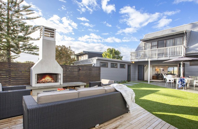 Omaha Ocean Vista - Omaha Holiday Home