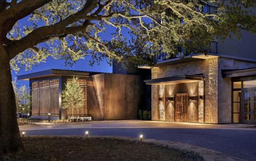 Omni PGA Frisco Resort by Suiteness