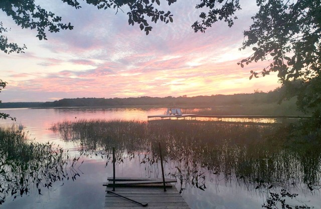 On Worden's Pond - Minutes from ocean beaches