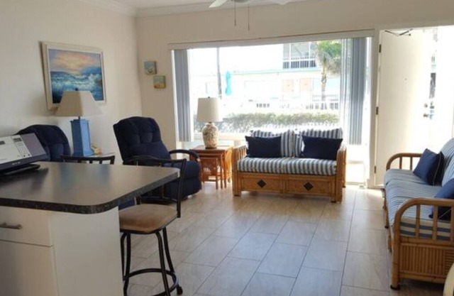 One Bedroom Apartment #111