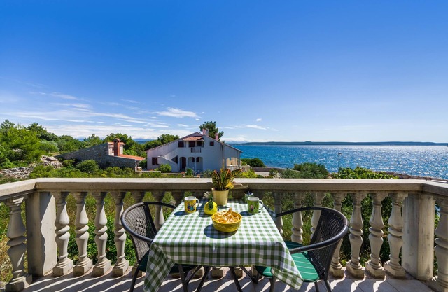 One bedroom apartment near beach Ždrelac, Pašman (A-12662-b)